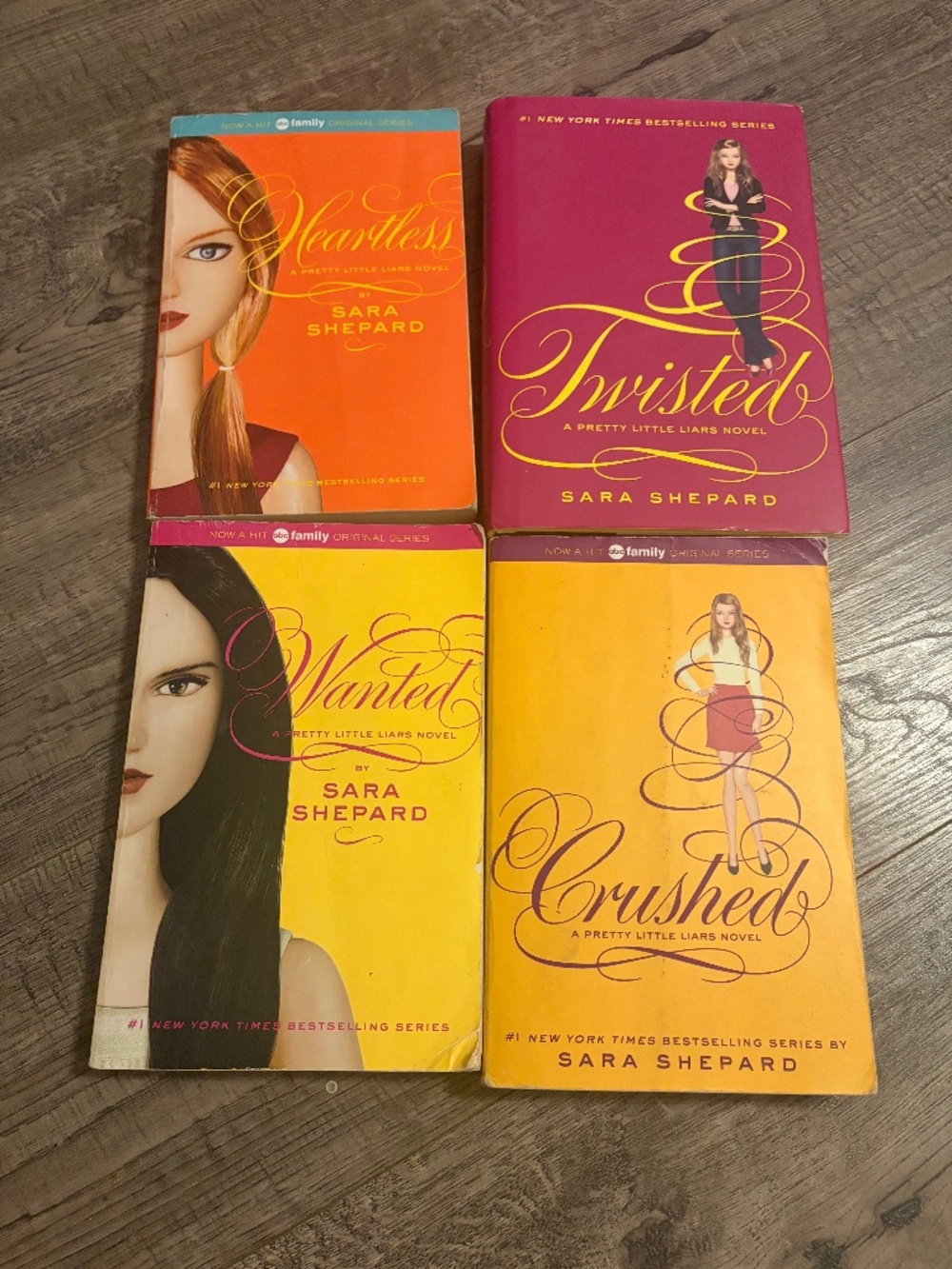 Pretty Little Liars books set of 4